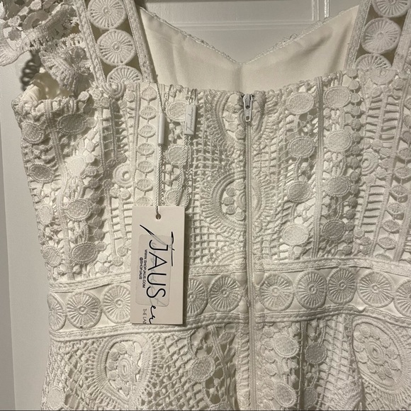 NWT Jaus White Lacey Dress - Picture 5 of 6